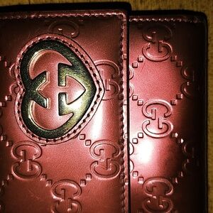 Auth Gucci wallet. Patent leather. Burgundy color